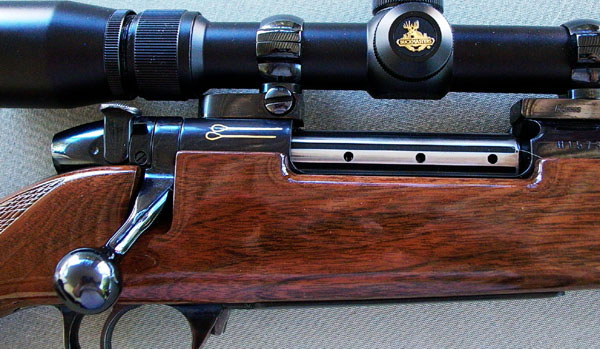 Weatherby Mark V right receiver