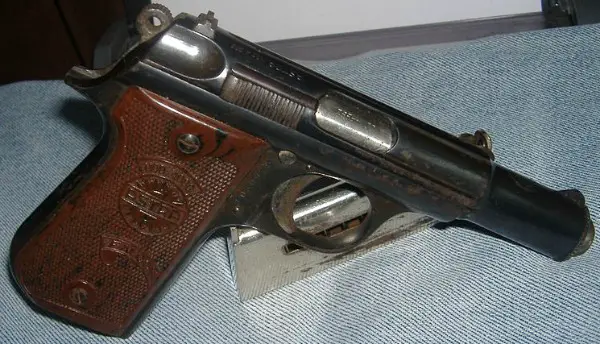 Astra 4000 Falcon Pistol