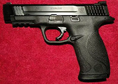 Smith & Wesson�s M&P .45 ACP Pistol</p>